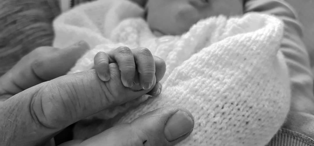 Postpartum Bonding: Simple Ways to Connect With Your Baby